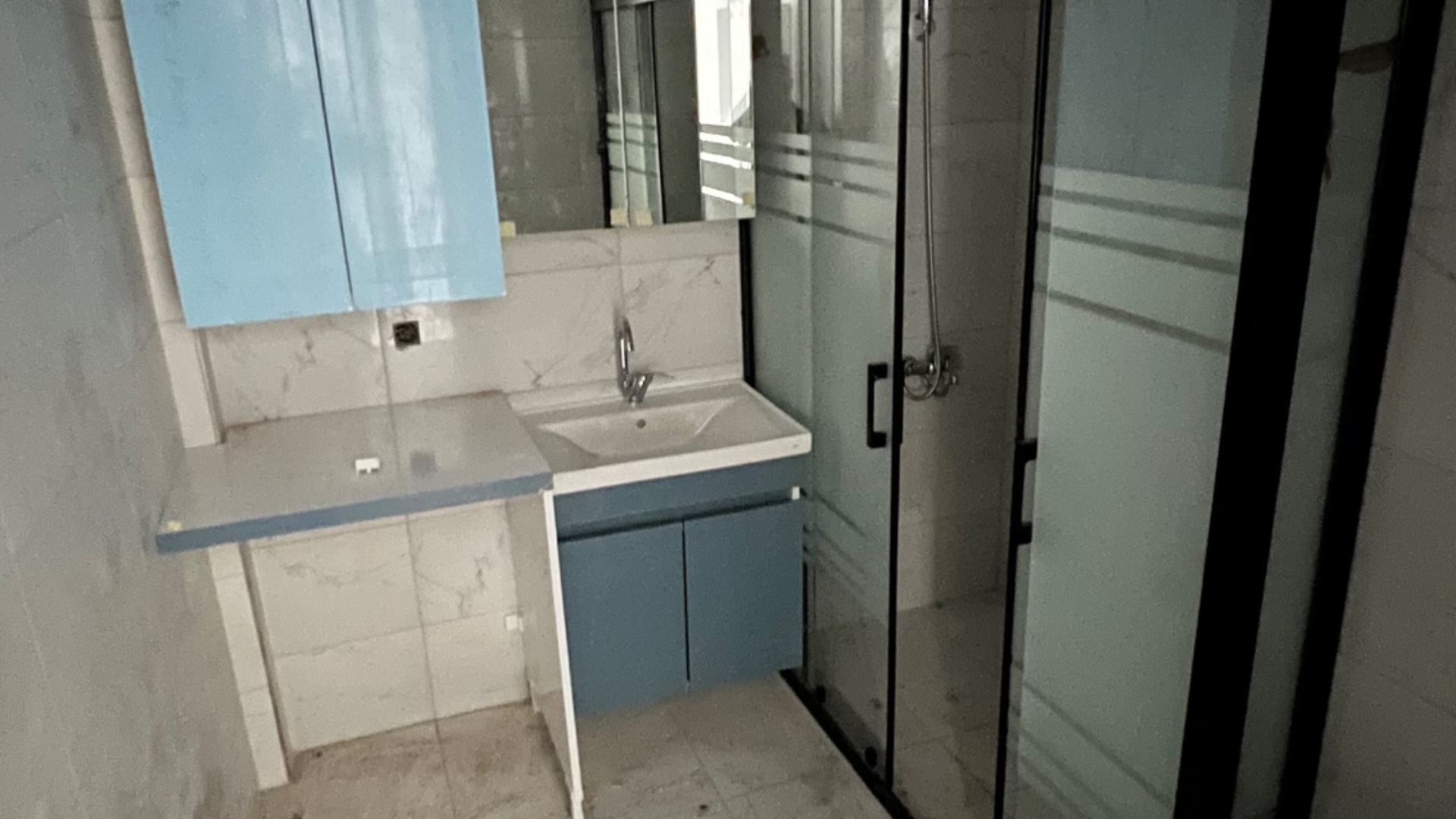 YİĞİTLER MAHALLESİ OTOPARKLI ASANSÖRLÜ 3+1
