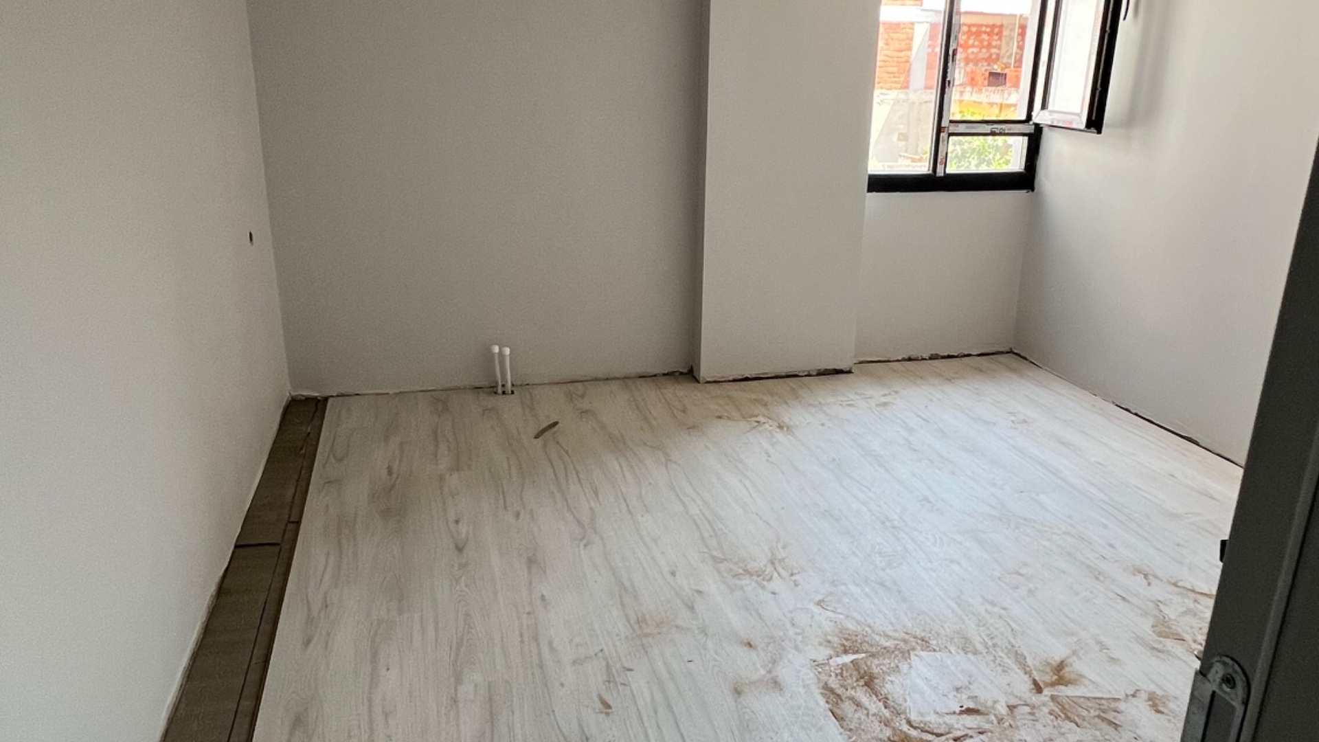 YİĞİTLER MAHALLESİ OTOPARKLI ASANSÖRLÜ 3+1