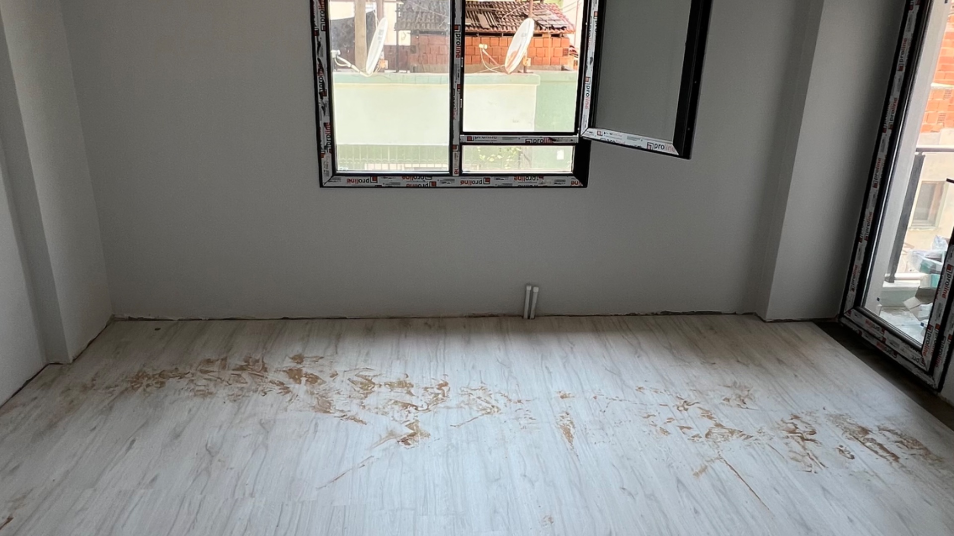 YİĞİTLER MAHALLESİ OTOPARKLI ASANSÖRLÜ 3+1