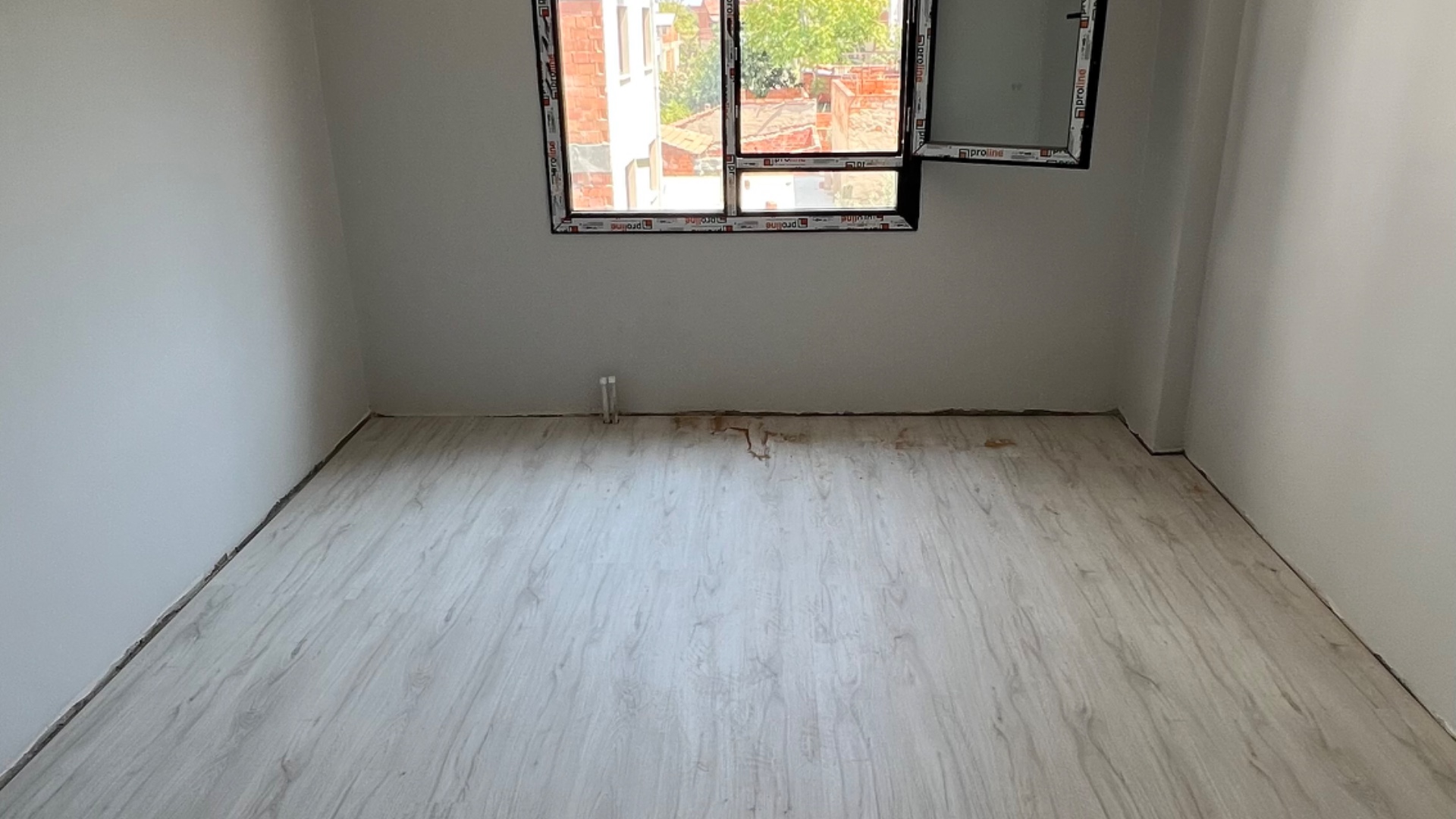 YİĞİTLER MAHALLESİ OTOPARKLI ASANSÖRLÜ 3+1